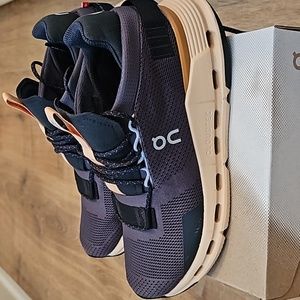 On Running Cloudnova tennis shoes, Women's 7.5 Eclipse/Savannah